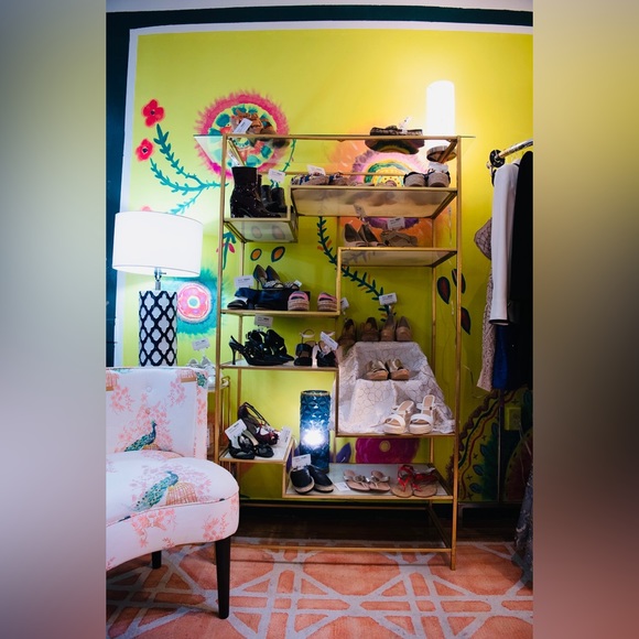 Meet your Posher, Nouveau Designer Consignment! - Picture 7 of 16